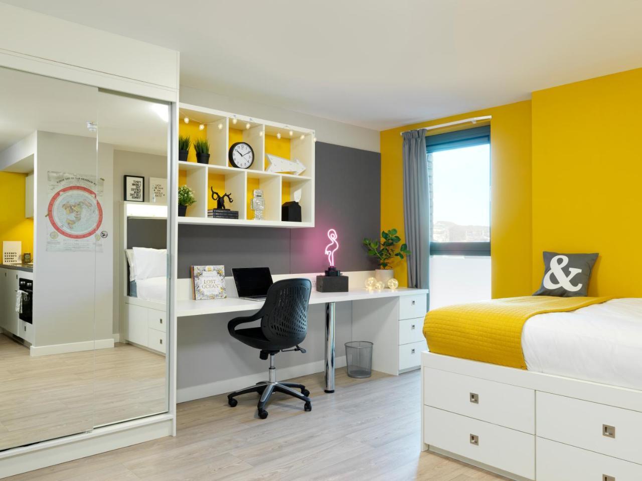 Appartement Student Castle à Édimbourg Extérieur photo
